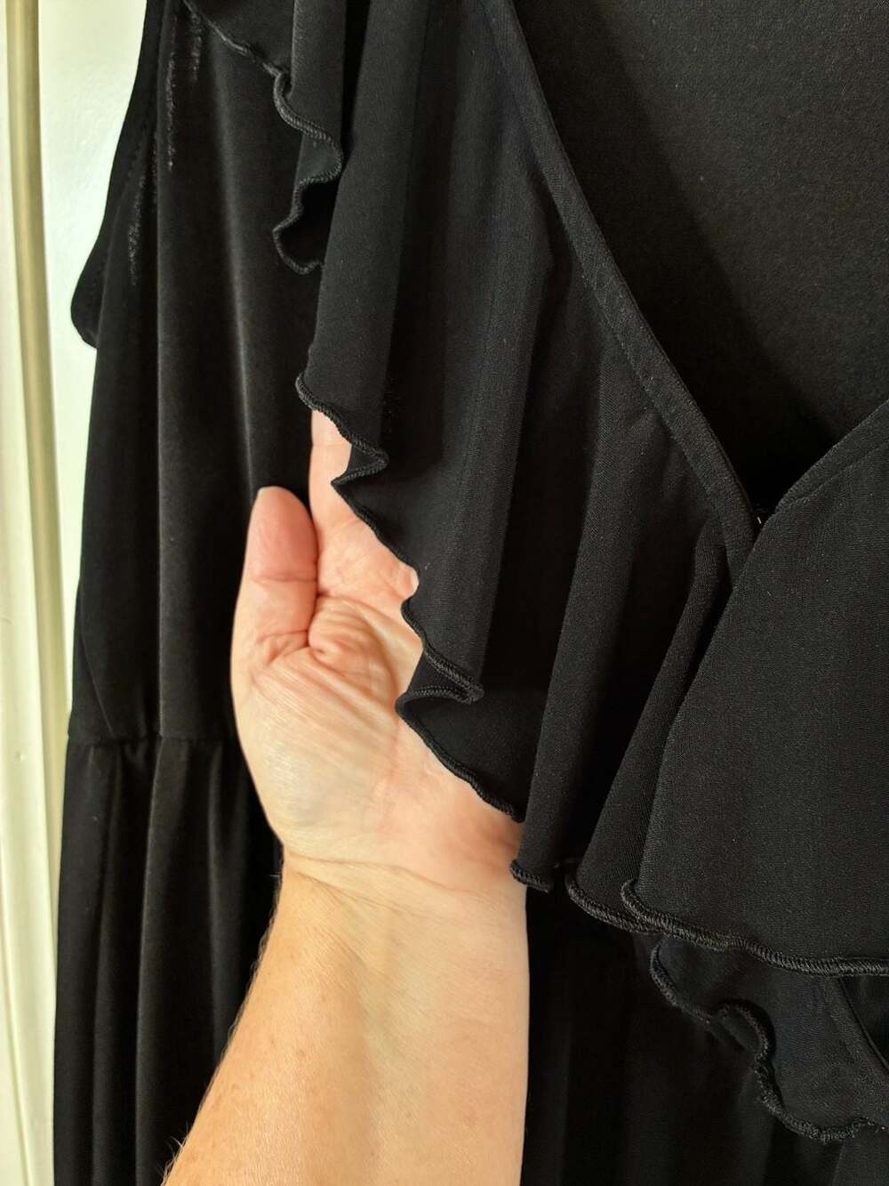 New Directions Woman Black V-Neck Ruffle Tiered Maxi Dress 1X - Picture 7 of 8